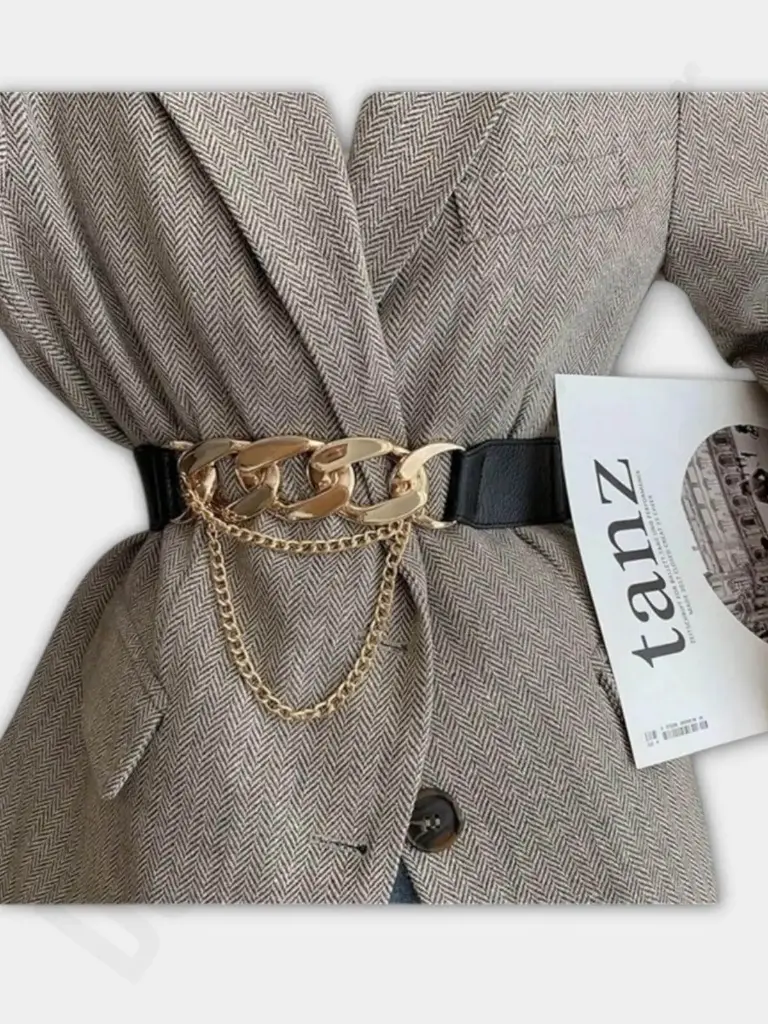Woman's Black Chain Belt